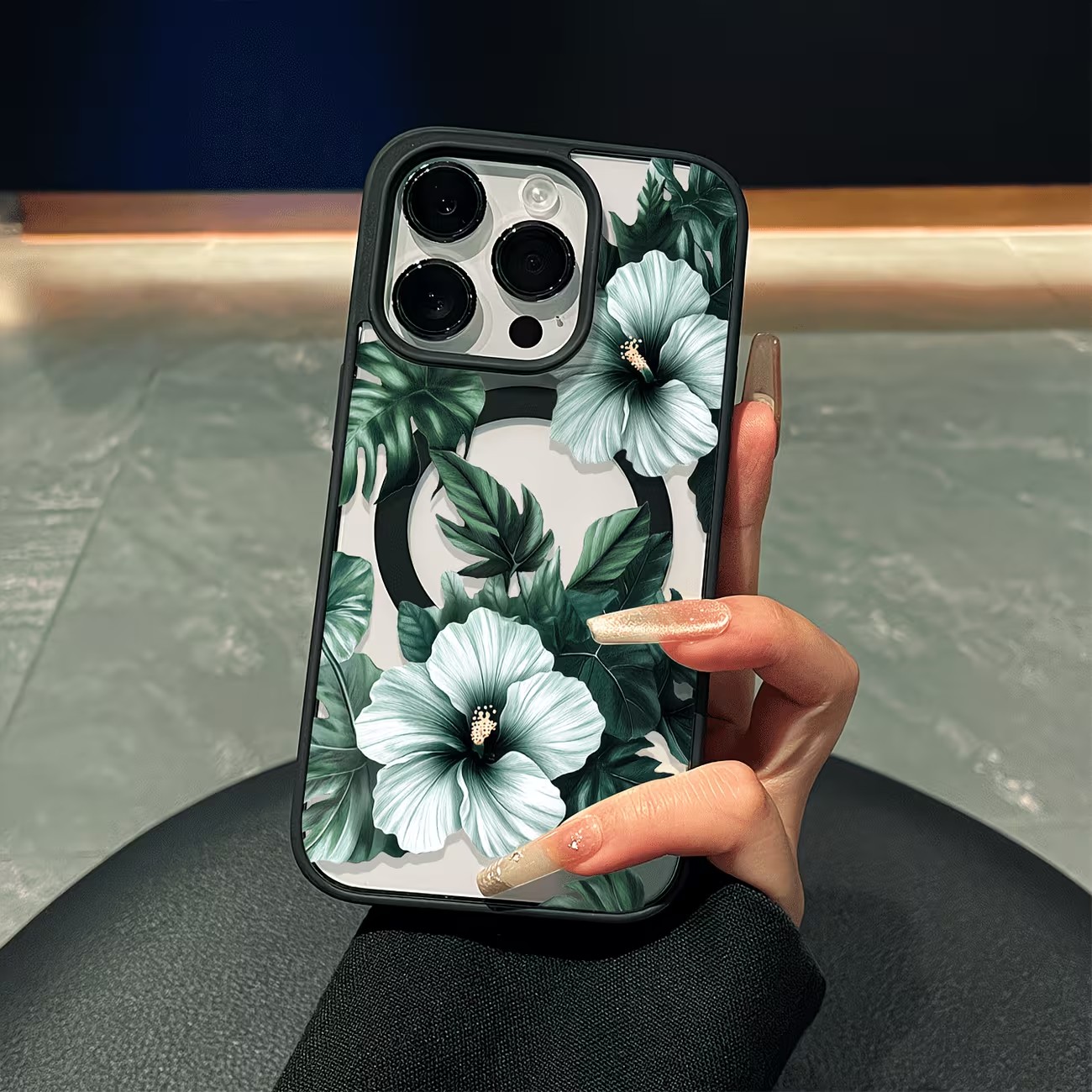 Perfume Pure Xs - Grüne Blumenmuster Handyhülle für iPhone 17