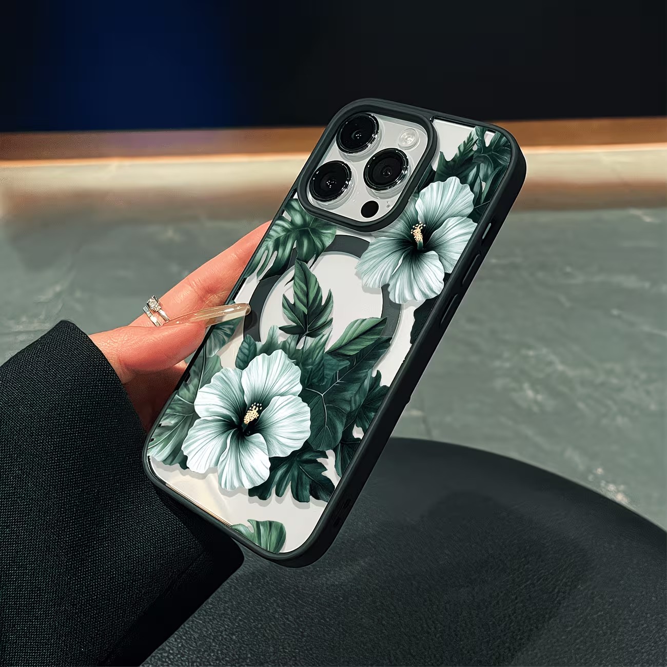 Grüne Blumenmuster Handyhülle  – Perfume Pure Xs Bewertung und Preis